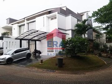 Rumah Dijual di Bintaro Sektor7, Cluster Kebayoran Village