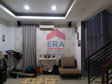 Rumah Dijual di Bintaro Sektor7, Cluster Kebayoran Village