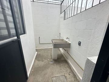 Casa con 3 Recamaras en Emiliano Zapata Morelos