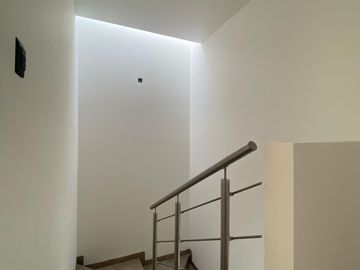 Hermosa Casa en Venta en Cañadas del Arroyo 2a Sección con Recámara en PB