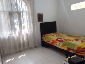 VENTA DE CASA EN CHACLACAYO 2 PISOS + AZOTEA