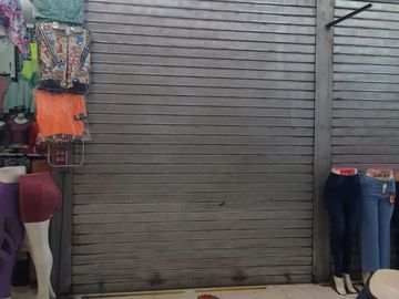 TRASPASO PEQUEÑO LOCAL SÚPER COMERCIAL EN SJM