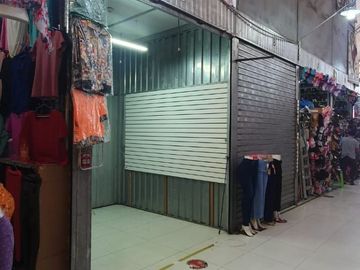 TRASPASO PEQUEÑO LOCAL SÚPER COMERCIAL EN SJM