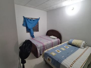 SE VENDE CASA BARRIO SANTA CATALINA, SINCELEJO