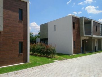 Vendo casas en Pifo, conjunto privado