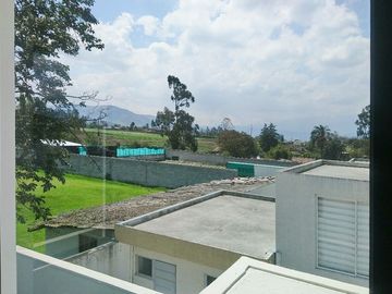 Vendo casas en Pifo, conjunto privado