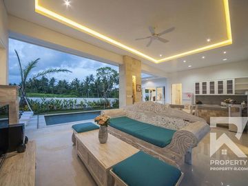 Modern 3 Bedroom Villa with Ricefield View in Ubud Bali for Sale Leasehold