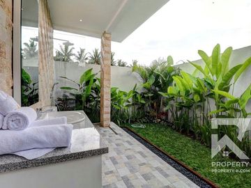 Modern 3 Bedroom Villa with Ricefield View in Ubud Bali for Sale Leasehold