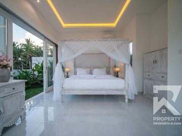Modern 3 Bedroom Villa with Ricefield View in Ubud Bali for Sale Leasehold