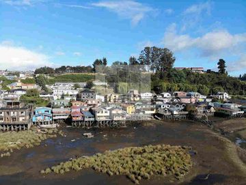 Excelente Terreno urbano orilla ruta 5, Castro, Chiloé