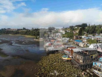 Excelente Terreno urbano orilla ruta 5, Castro, Chiloé