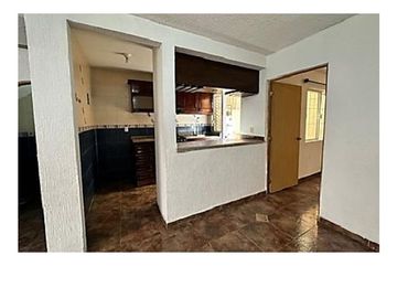 $1,399,999 Una Casa en Temixco a unos Pasos de Ex Hacienda Temixco con Alberca, Temixco Morelos
