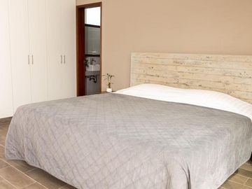 SE VENDE CASA DE CAMPO CON PISCINA DENTRO DE CONDOMINIO EN MALA