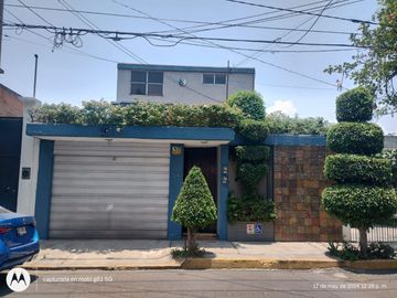 En venta agradable casa en Prado Coapa, Tlalpan