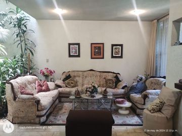 En venta agradable casa en Prado Coapa, Tlalpan
