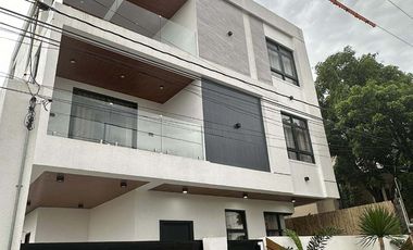 Five Bedroom House and Lot For Sale in Grand Centinnial Homes Subdivision at Cavite City