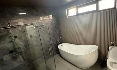 Five Bedroom House and Lot For Sale in Grand Centinnial Homes Subdivision at Cavite City