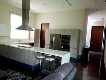 Casa en Venta  Del Valle, SPGG
