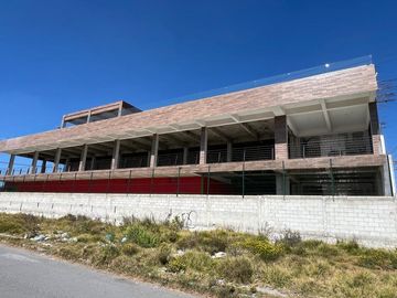 Edificio en renta en Toluca con Excelente conectividad.
