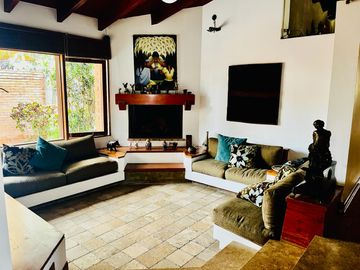 Vendo y/o Alquilo Linda casa en La Planicie