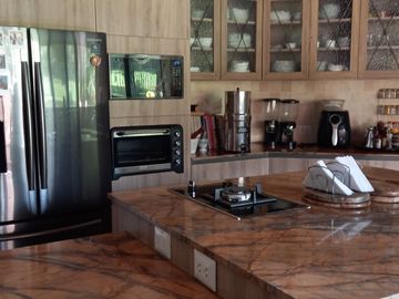 Vendo y/o Alquilo Linda casa en La Planicie