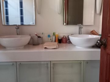 Vendo y/o Alquilo Linda casa en La Planicie