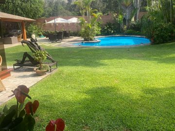 Vendo y/o Alquilo Linda casa en La Planicie