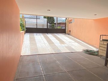 CASA EN VENTA JARDINES DE LA ASUNCION AL SUR DE AGUASCALIENTES (IÑAKI)