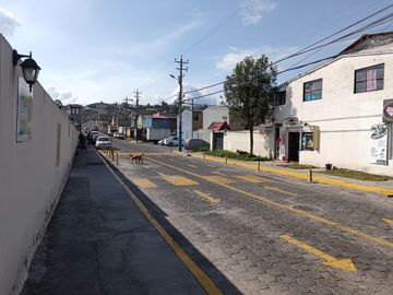 CASA EN VENTA CALDERON