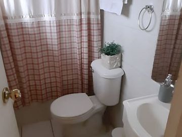 Vendo acogedora Casa Habitacion o Comercial