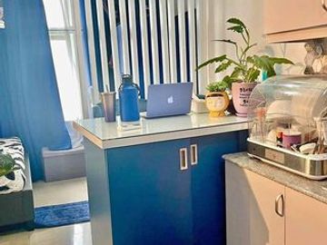 Studio Type Condo Unit for Sale in  Manhattan Parkway  Quezon City