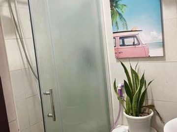 Studio Type Condo Unit for Sale in  Manhattan Parkway  Quezon City
