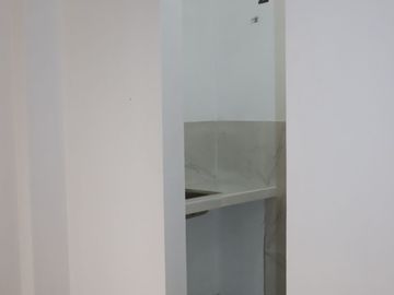 Se Alquila Tercer Piso. Minidepartamento Chorrillos