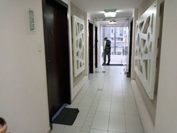 VENDO hermoso y luminoso departamento 3D TÚNEL GUAYASAMIN $145.000