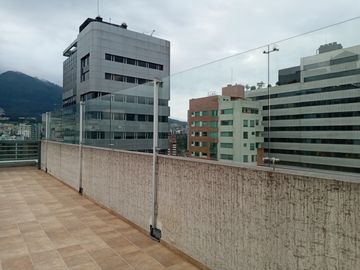 VENDO hermoso y luminoso departamento 3D TÚNEL GUAYASAMIN $145.000