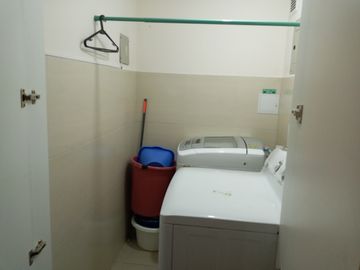 VENDO hermoso y luminoso departamento 3D TÚNEL GUAYASAMIN $145.000