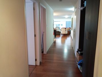 VENDO hermoso y luminoso departamento 3D TÚNEL GUAYASAMIN $145.000