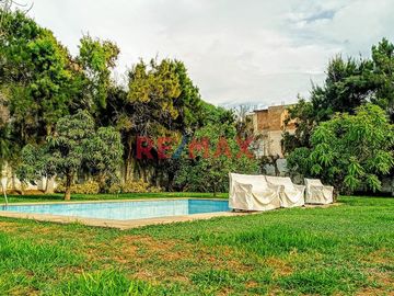 Venta De Casa De Campo En Moche / 2144.50 M2 / $650,000 ID 1090997
