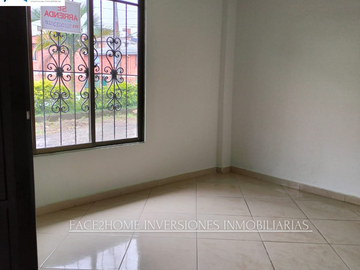 CASA ESQUINERA CON GARAJE CUBIERTO DOS APARTAMENTOS INDEPENDIENTES EN VENTA