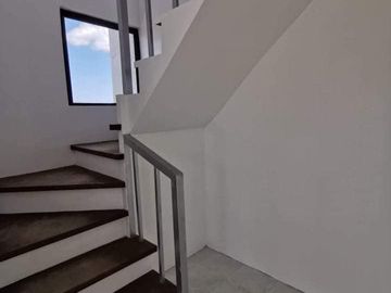 The 3 Bedroom Elegant Townhomes for Sale in Estancia Enclave, Tanza