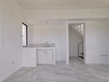 The 3 Bedroom Elegant Townhomes for Sale in Estancia Enclave, Tanza