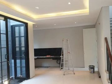 Rumah Araya 2 Galaxy Bumi Permai Mewah 2 Lantai Dekat MERR Manyar Siap Huni SHM