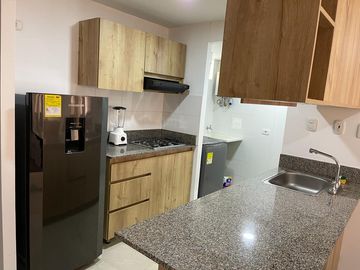 Arriendo apartamento amoblado CACIQUE GOLD