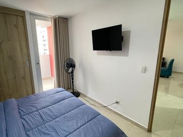 Arriendo apartamento amoblado CACIQUE GOLD