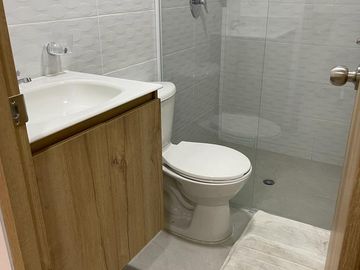 Arriendo apartamento amoblado CACIQUE GOLD
