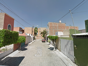 ¡¡Atención Inversionistas!! Venta de Casa en Remate Bancario, Col. León de los Aldama, Guanajuato.