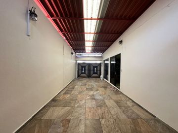 VENTA CASA LAS ARBOLEDAS