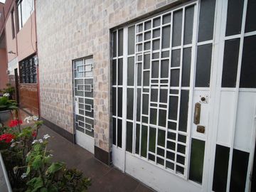 Venta de Departamento en U. V. Mirones, Cercado, Pucp, San Marcos, Linea Metro