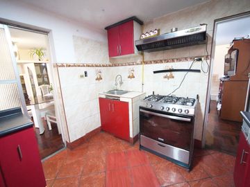 Venta de Departamento en U. V. Mirones, Cercado, Pucp, San Marcos, Linea Metro