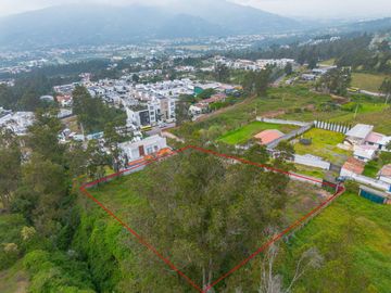 TERRENO EN VENTA SAN JUAN DE CUMBAYA
